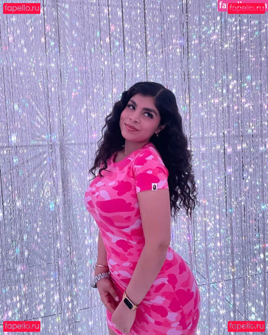 Deevaxo Onlyfans Photo Gallery 