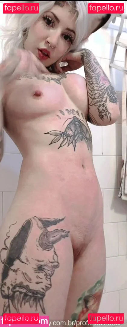 Aline Fox Onlyfans Photo Gallery 