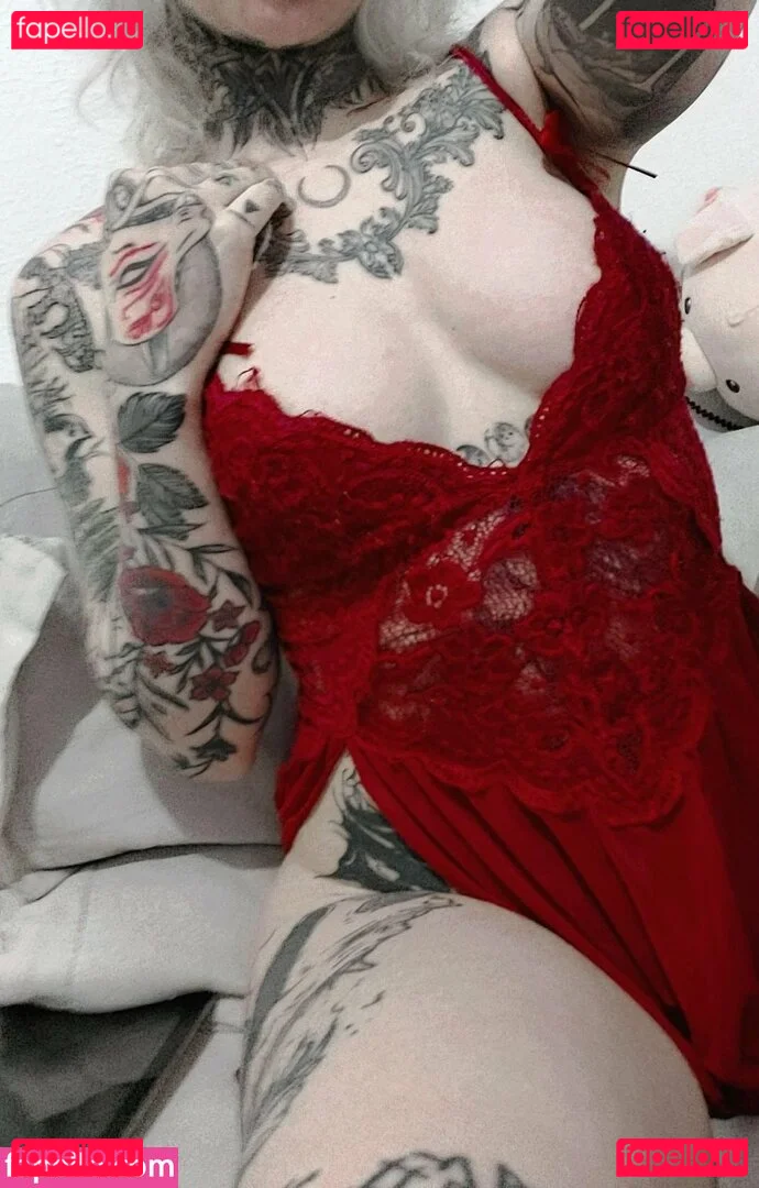 Aline Fox Onlyfans Photo Gallery 