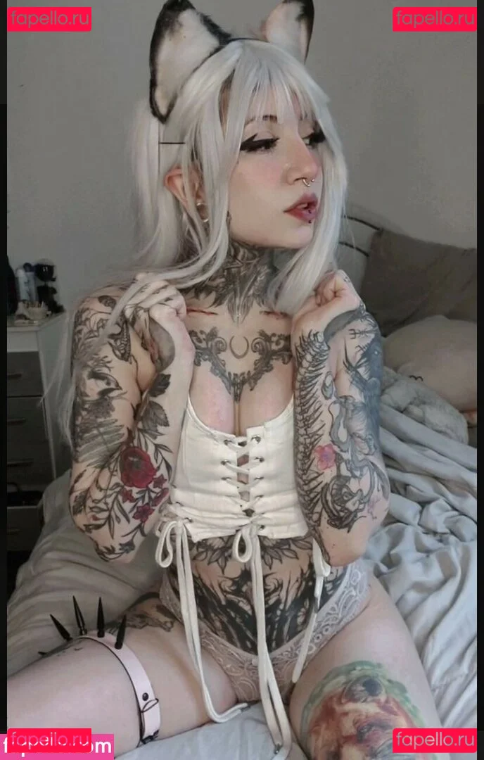 Aline Fox Onlyfans Photo Gallery 