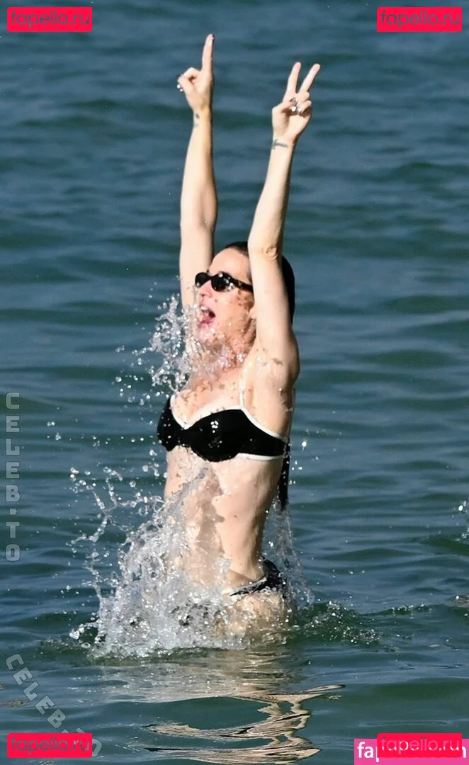 Katy Perry Onlyfans Photo Gallery 