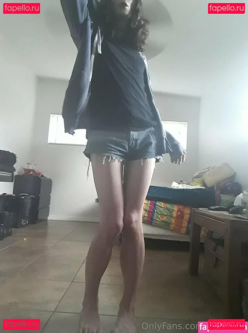 ukenicky Onlyfans Photo Gallery 