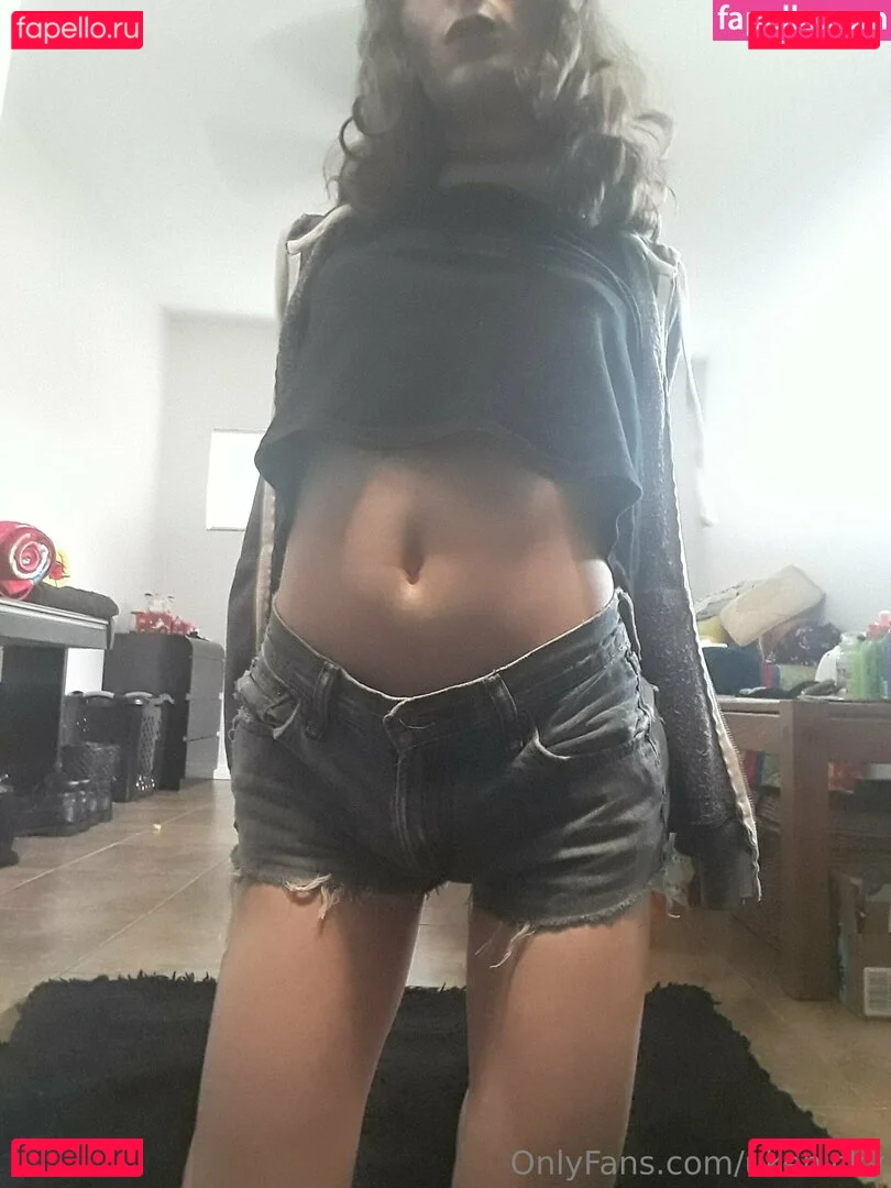 ukenicky Onlyfans Photo Gallery 