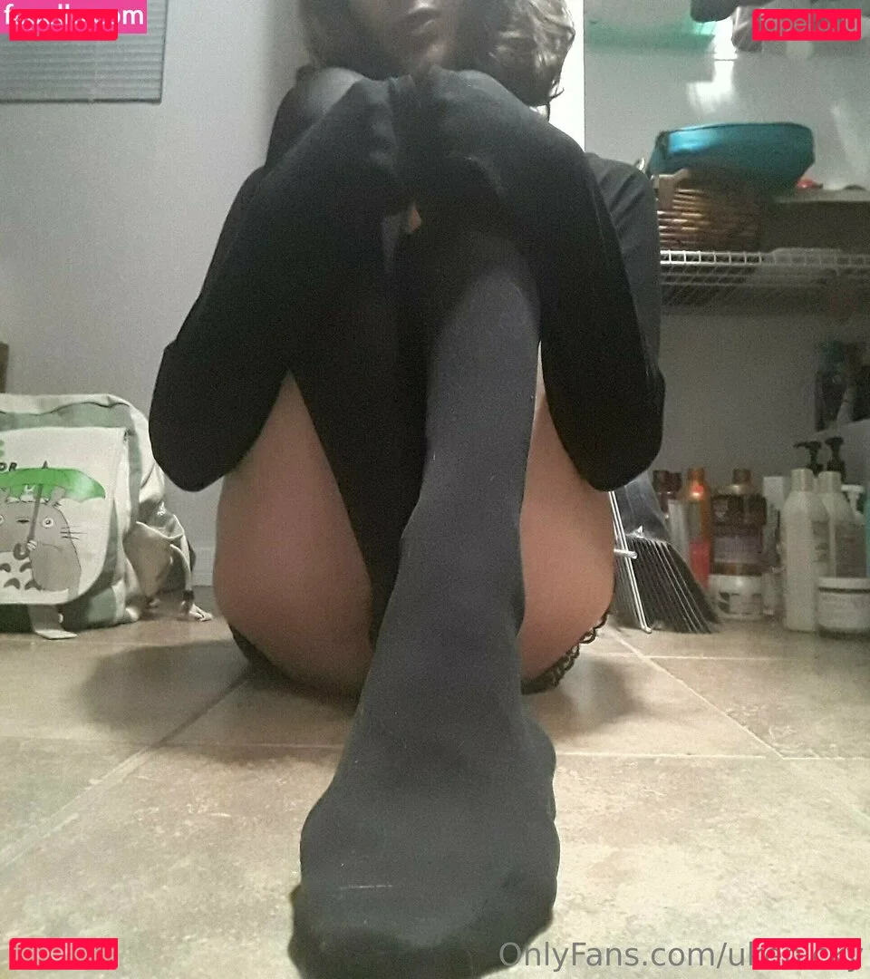 ukenicky Onlyfans Photo Gallery 