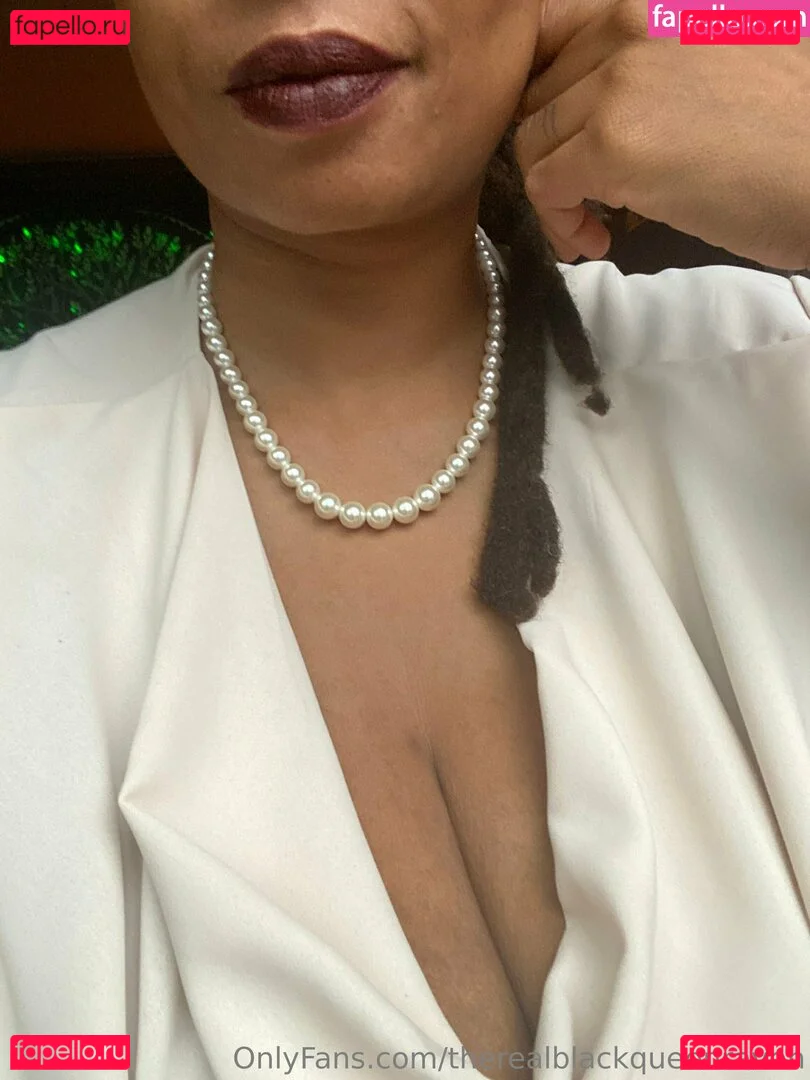 therealblackqueenraven Onlyfans Photo Gallery 