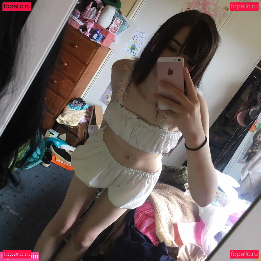 Tsuruko The Alien Onlyfans Photo Gallery 