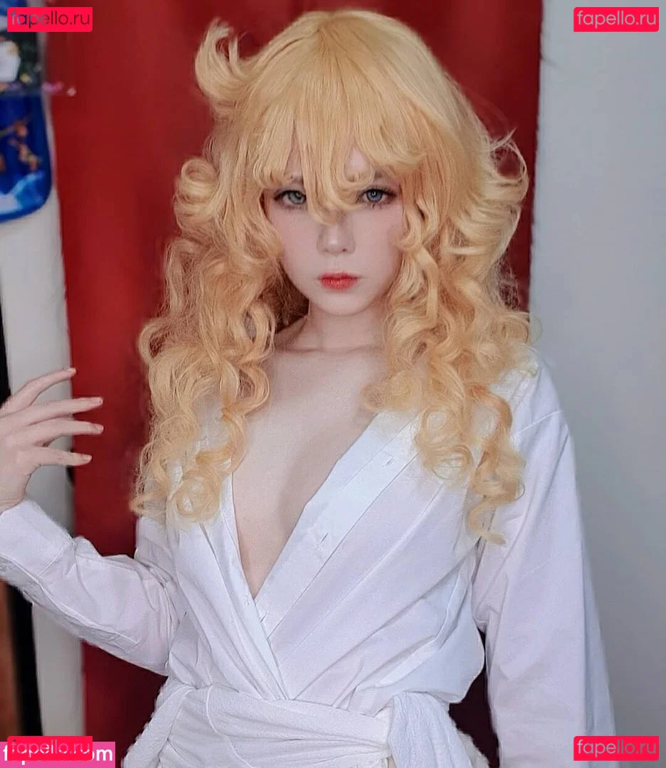 Tsuruko The Alien Onlyfans Photo Gallery 