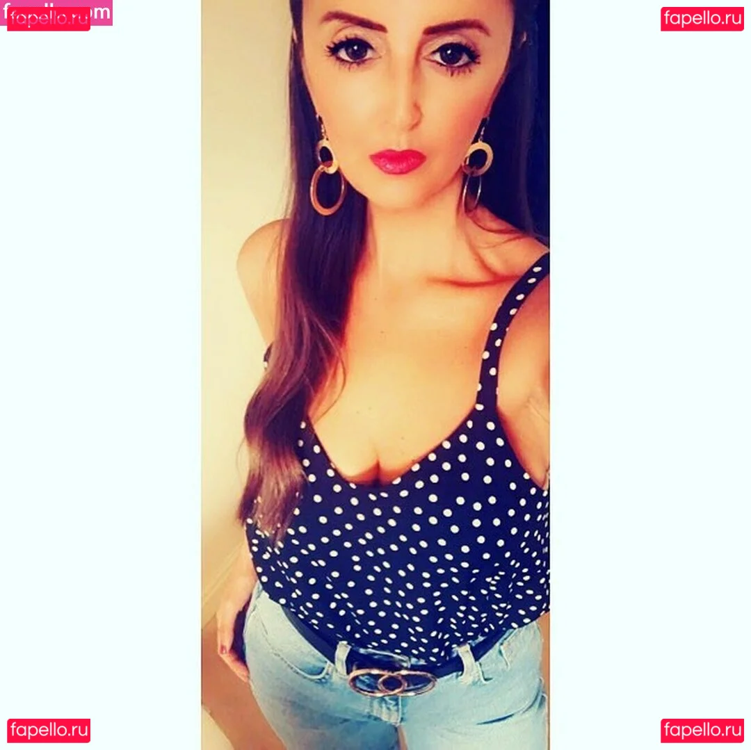 Melanie M Onlyfans Photo Gallery 