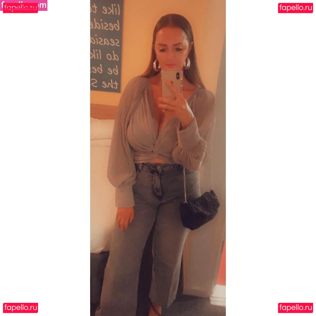 Melanie M Onlyfans Photo Gallery 