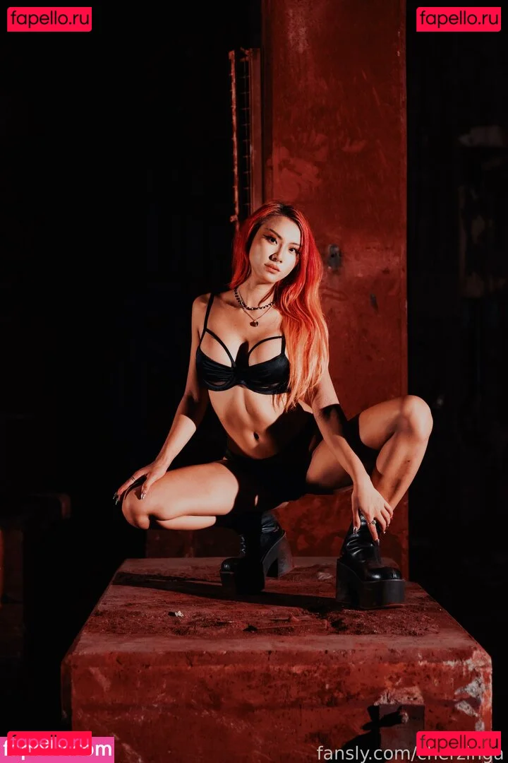 cherzinga Onlyfans Photo Gallery 