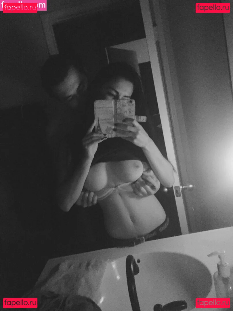 Sultrysanguine Onlyfans Photo Gallery 