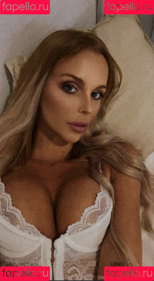 Abby Glasby Onlyfans Photo Gallery 
