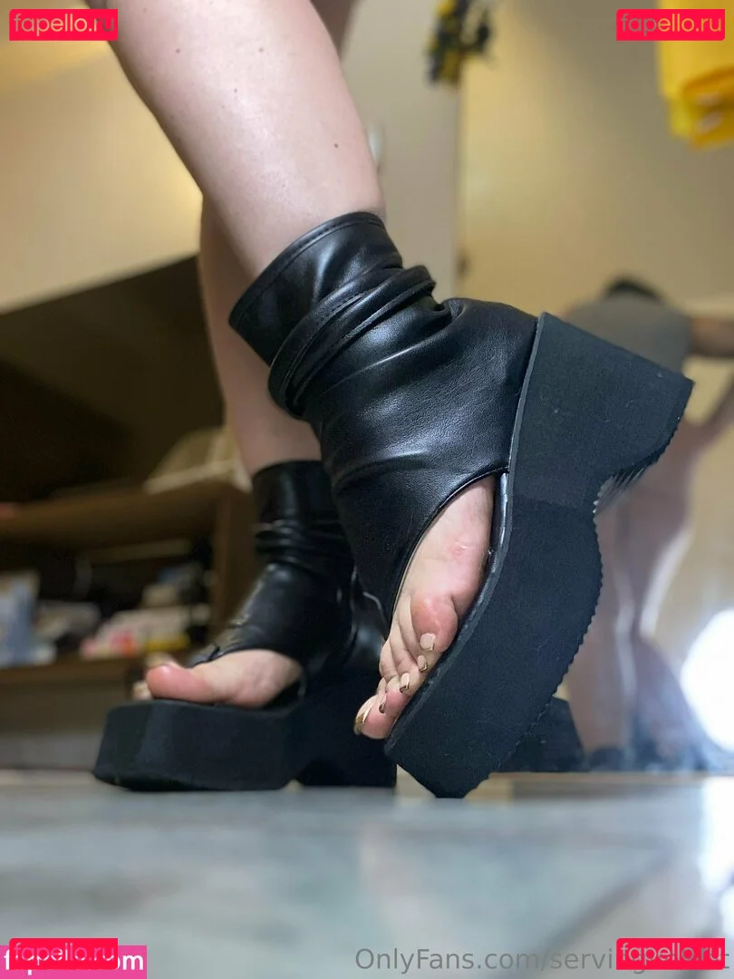 servingvelvet Onlyfans Photo Gallery 