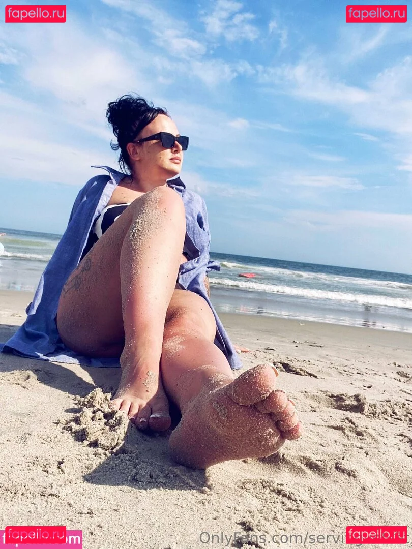 servingvelvet Onlyfans Photo Gallery 