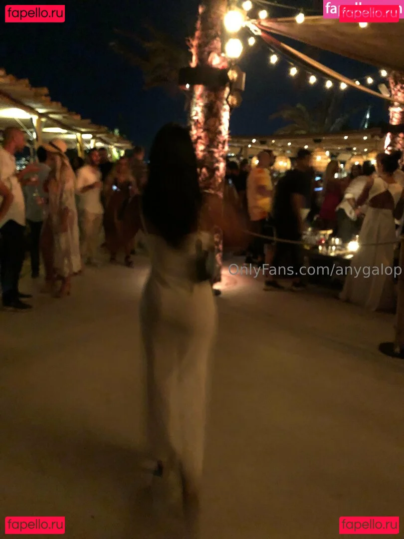 anygalop Onlyfans Photo Gallery 