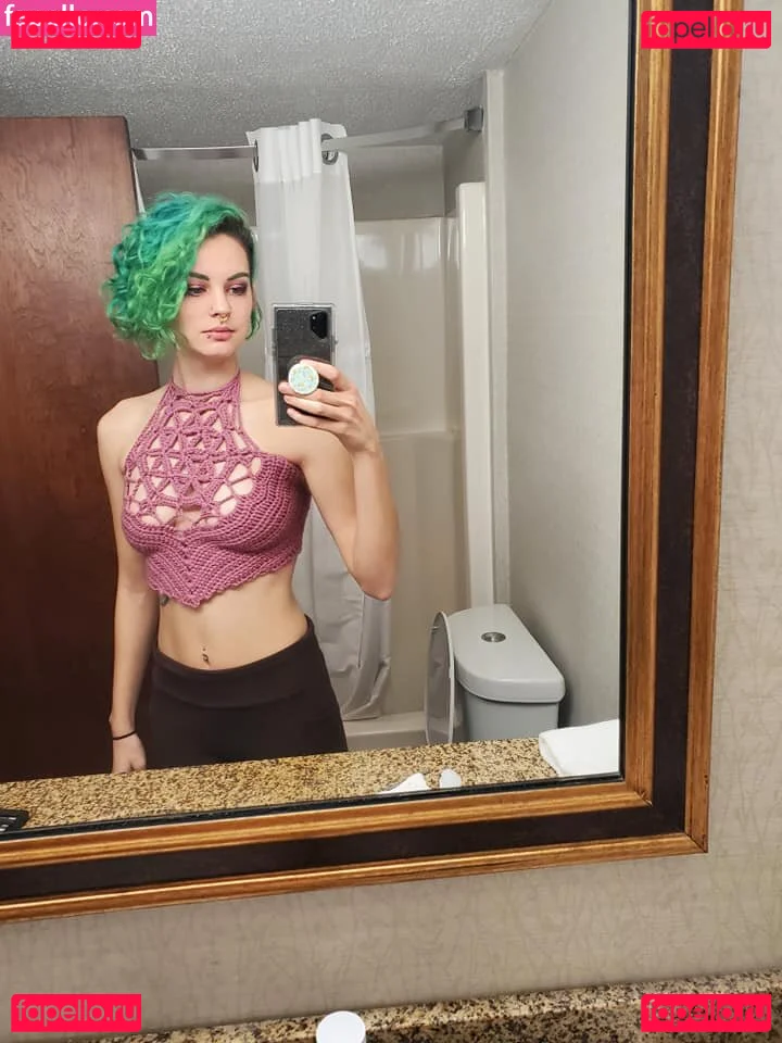 SchlebBzz Onlyfans Photo Gallery 