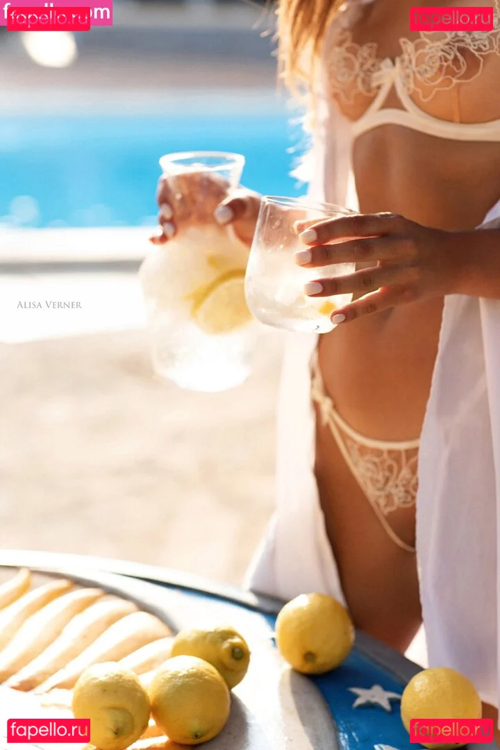 Katrina Blossom Onlyfans Photo Gallery 