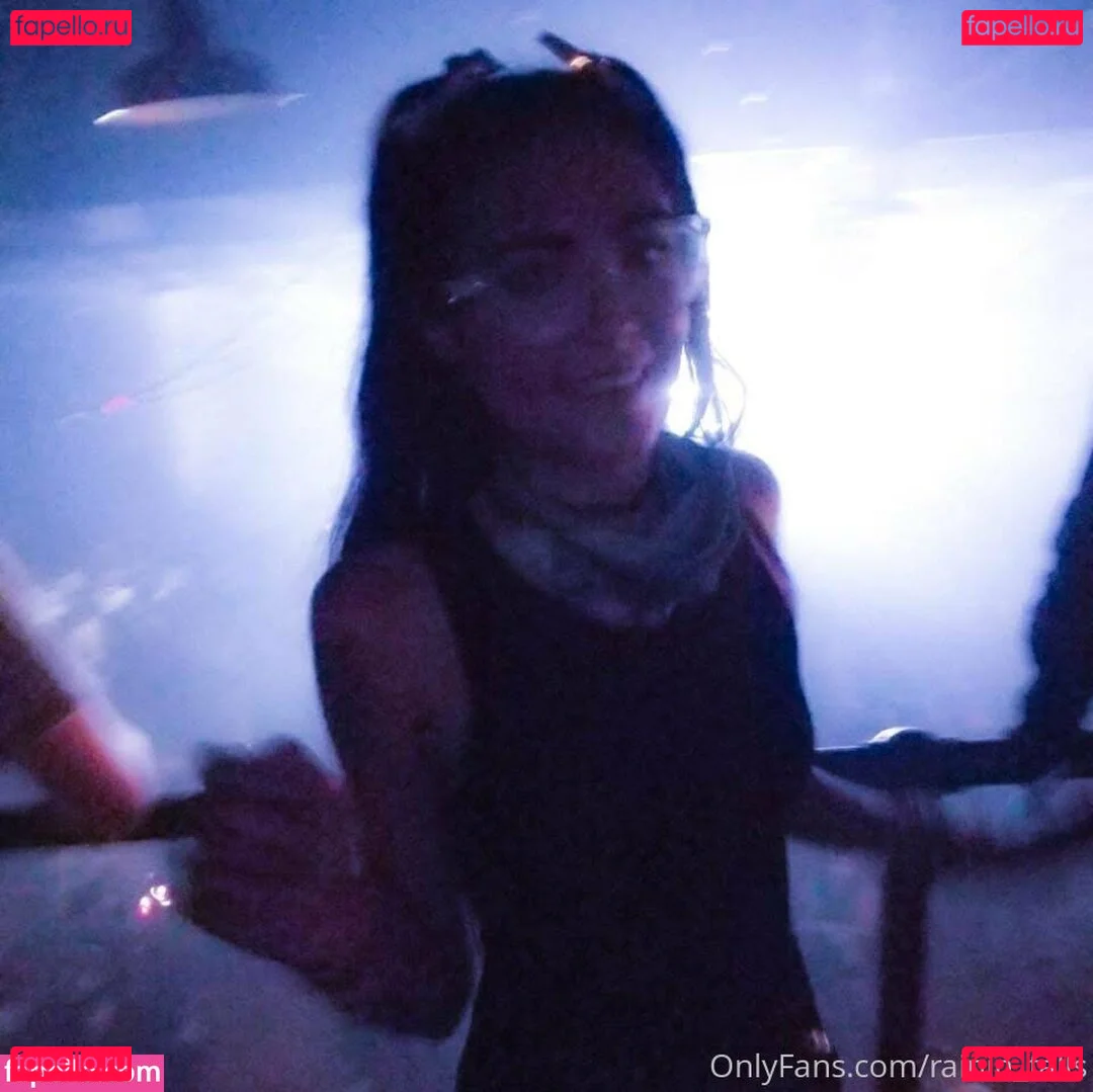 rainin_falls Onlyfans Photo Gallery 