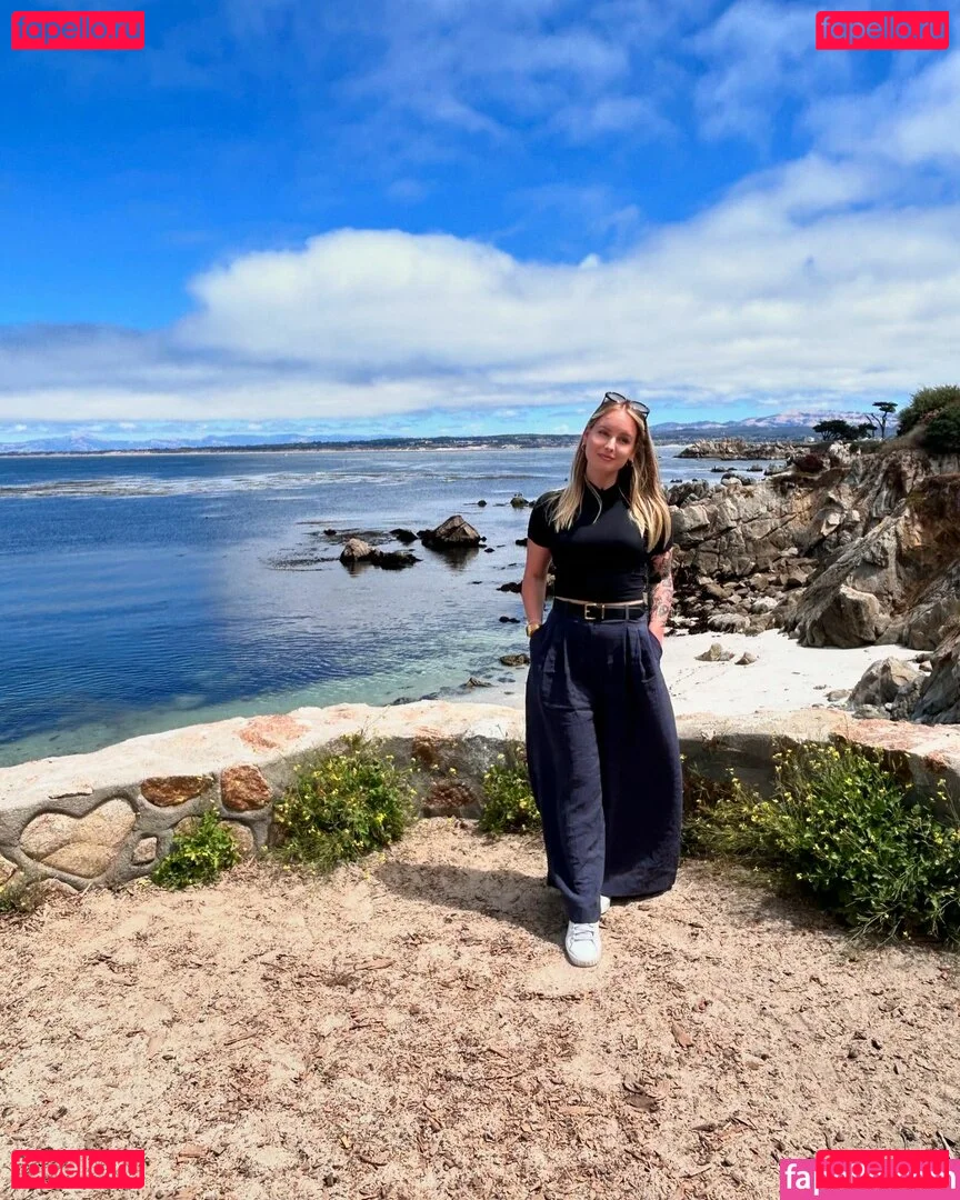 Sonja Reid Onlyfans Photo Gallery 