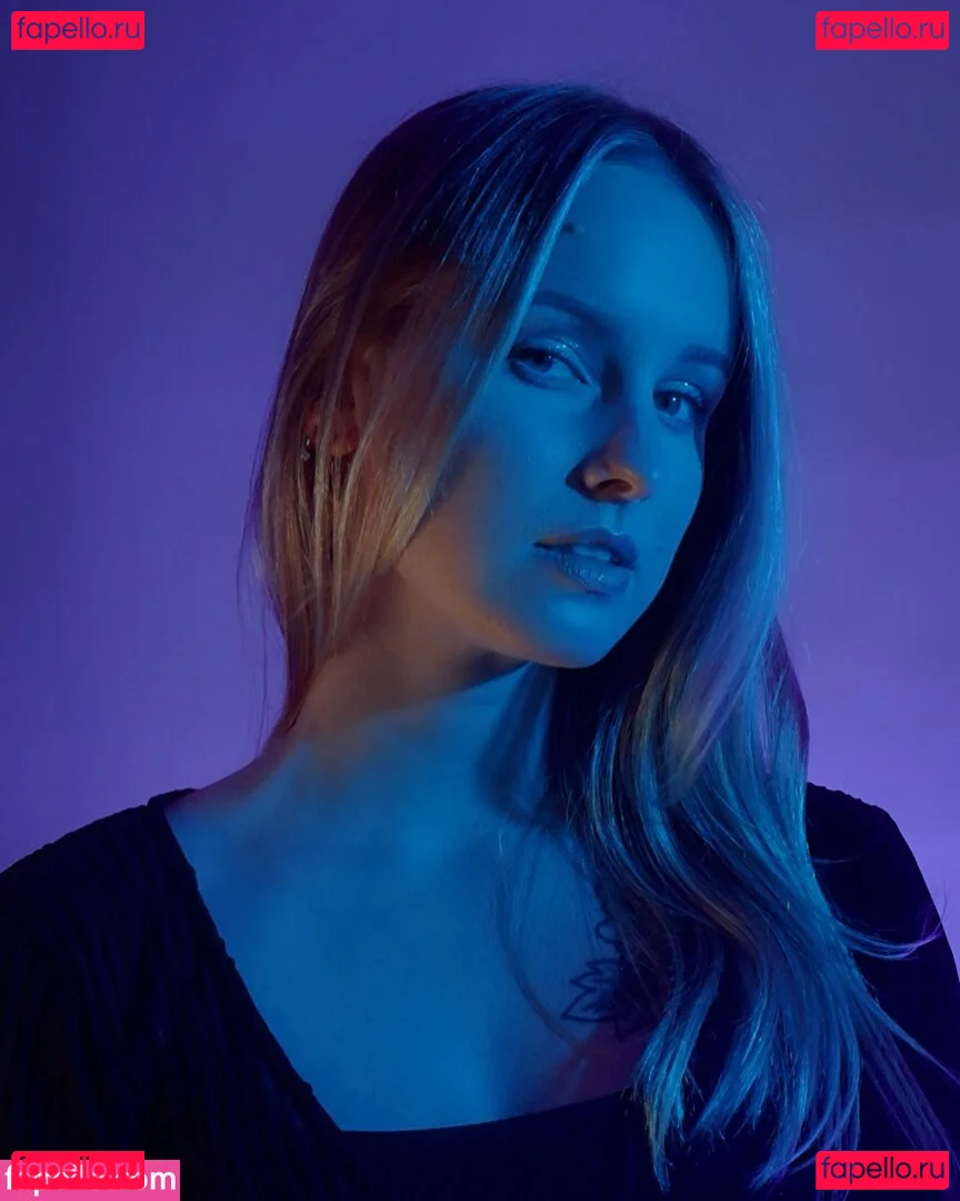 Sonja Reid Onlyfans Photo Gallery 