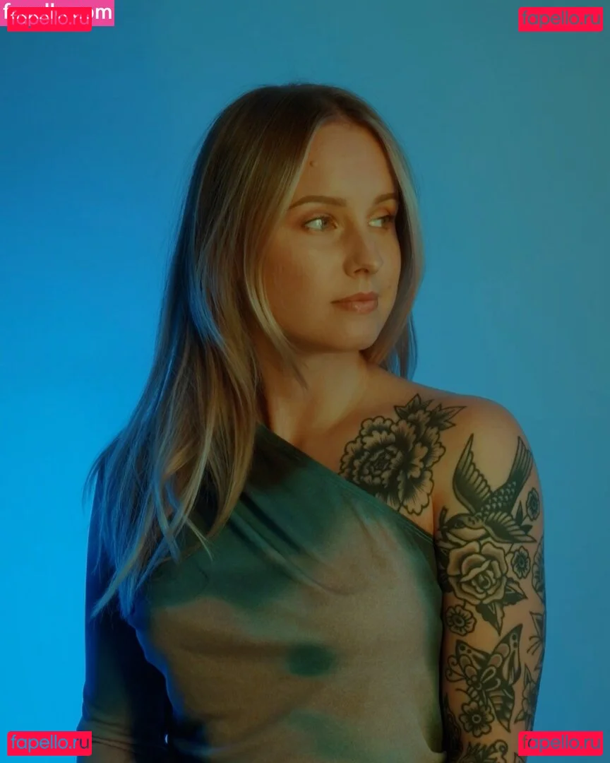 Sonja Reid Onlyfans Photo Gallery 