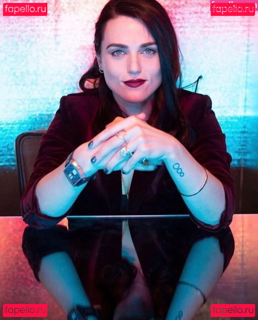 Katie McGrath Onlyfans Photo Gallery 