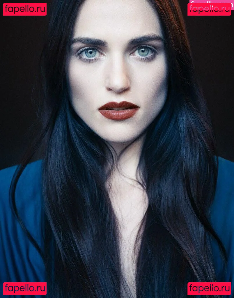 Katie McGrath Onlyfans Photo Gallery 