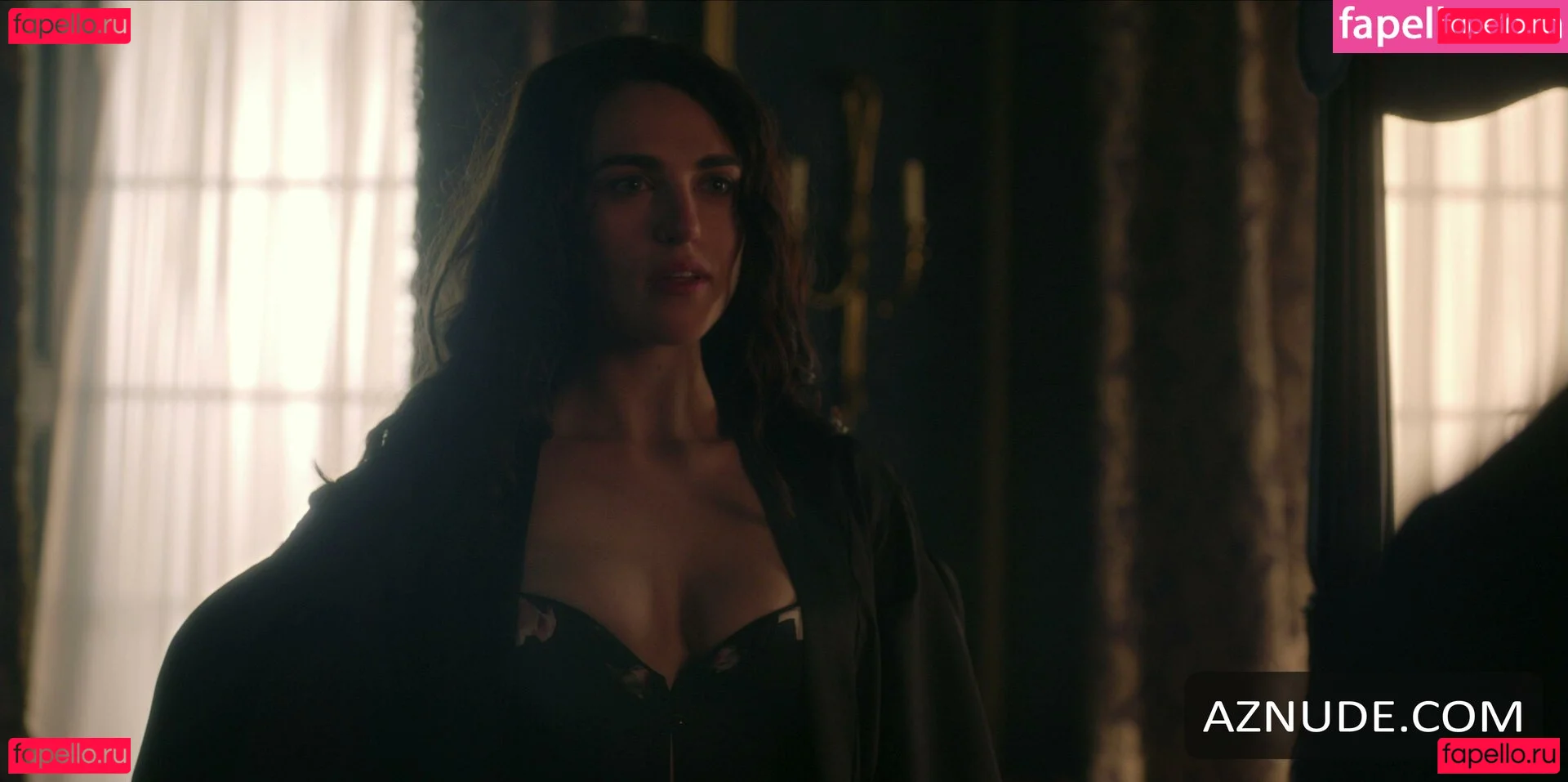 Katie McGrath Onlyfans Photo Gallery 