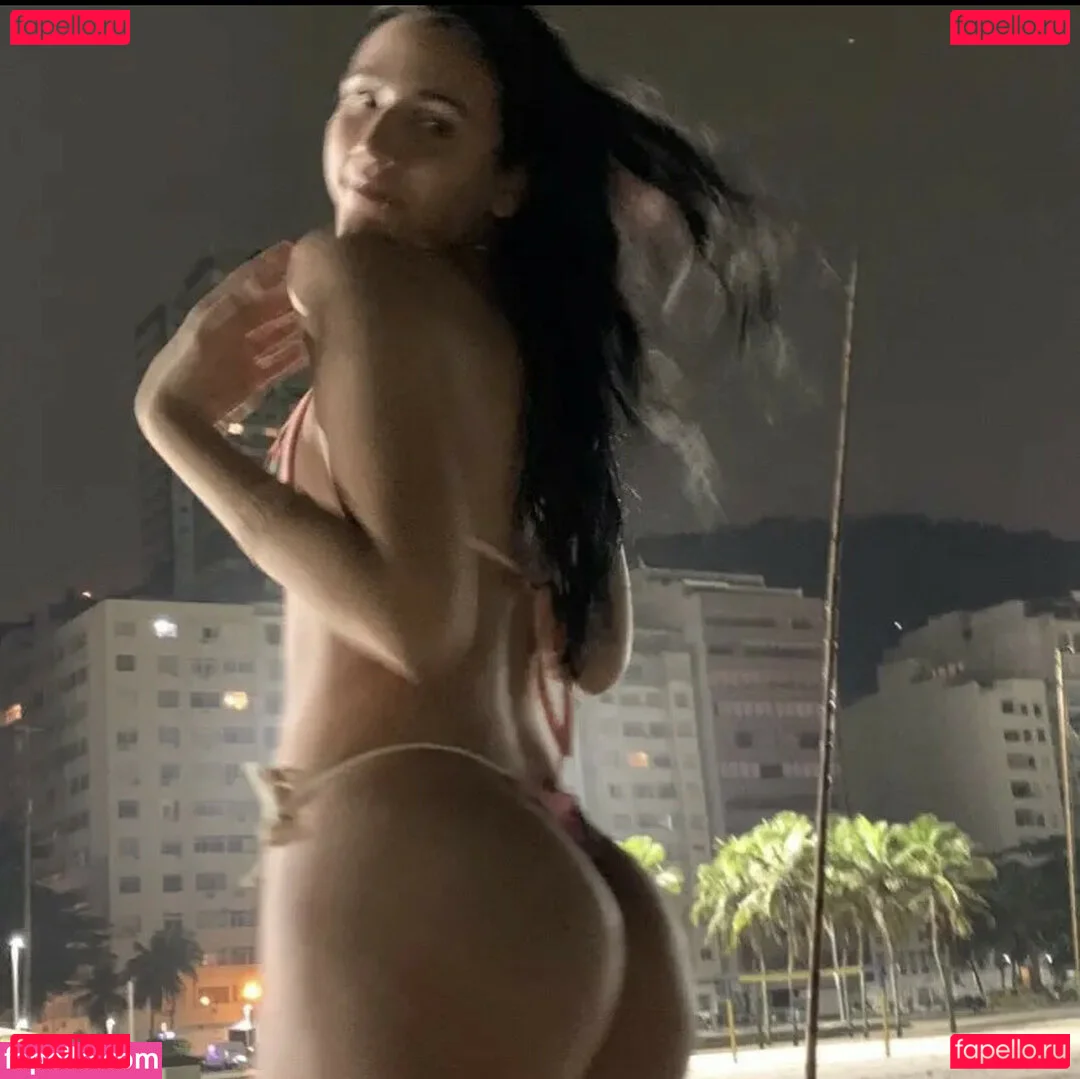 Vikachkafit Onlyfans Photo Gallery 