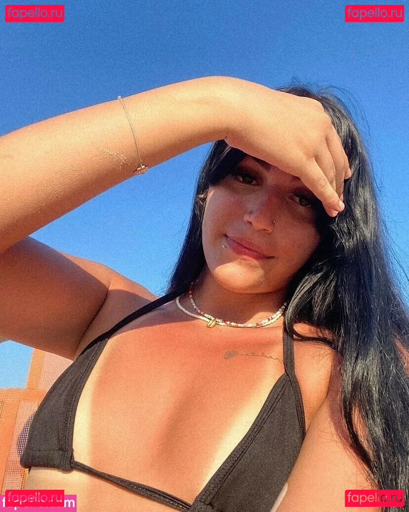 Vikachkafit Onlyfans Photo Gallery 