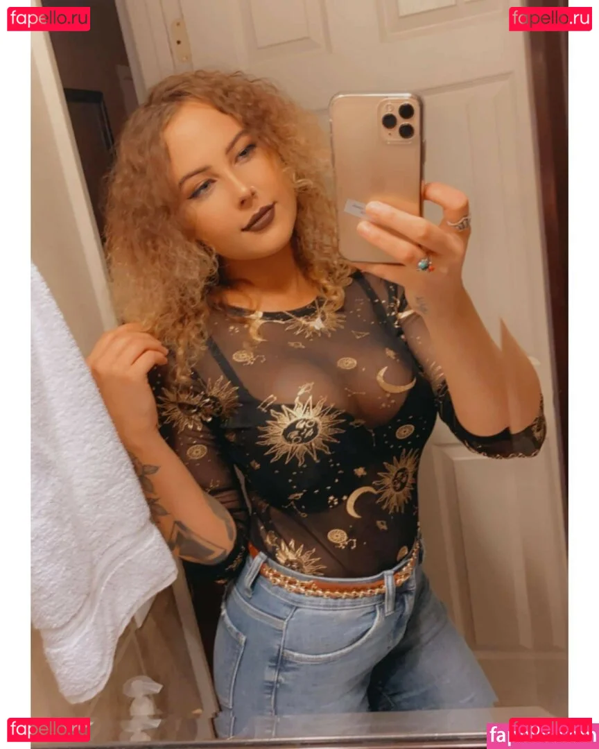 Kearstin Clark Onlyfans Photo Gallery 