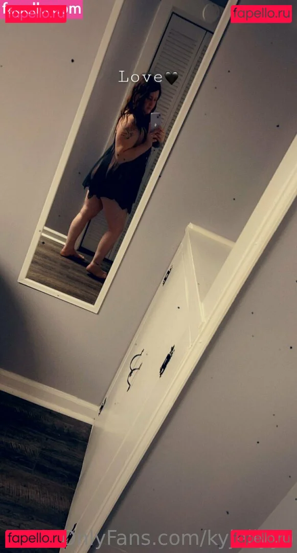 kyjellyyo Onlyfans Photo Gallery 