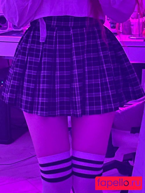 Malina ASMR Onlyfans Photo Gallery 