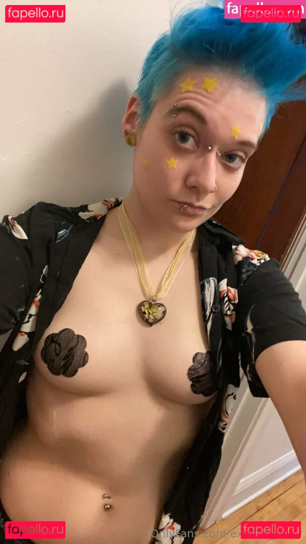 explicit_enby Onlyfans Photo Gallery 