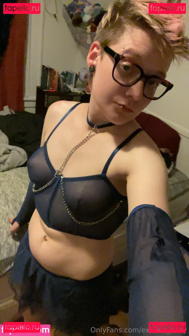 explicit_enby Onlyfans Photo Gallery 