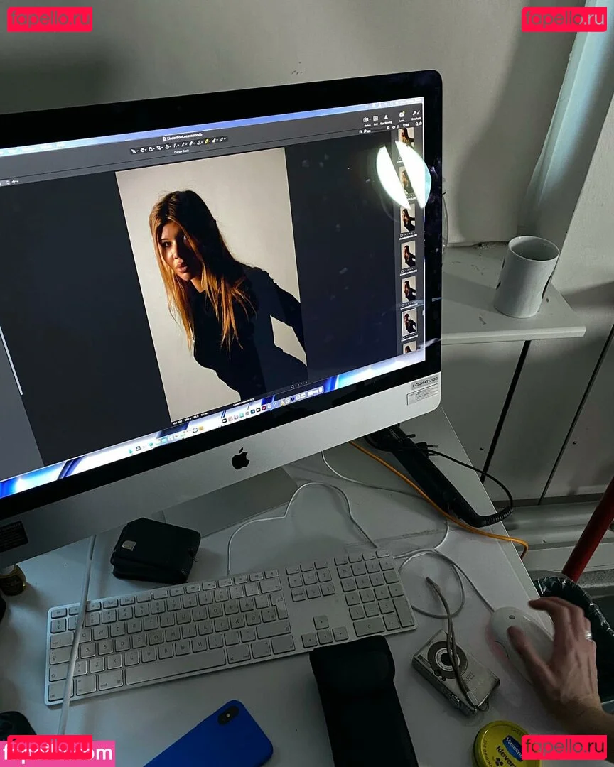 Linea Sindt Onlyfans Photo Gallery 