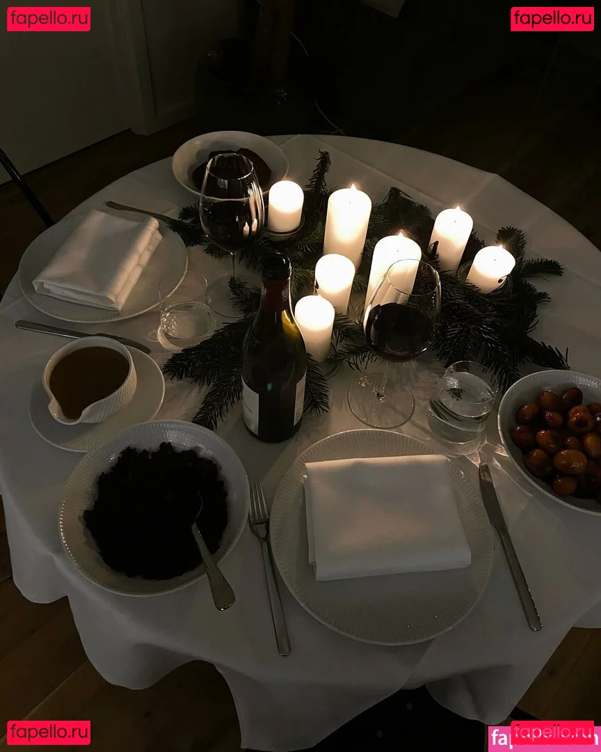 Linea Sindt Onlyfans Photo Gallery 