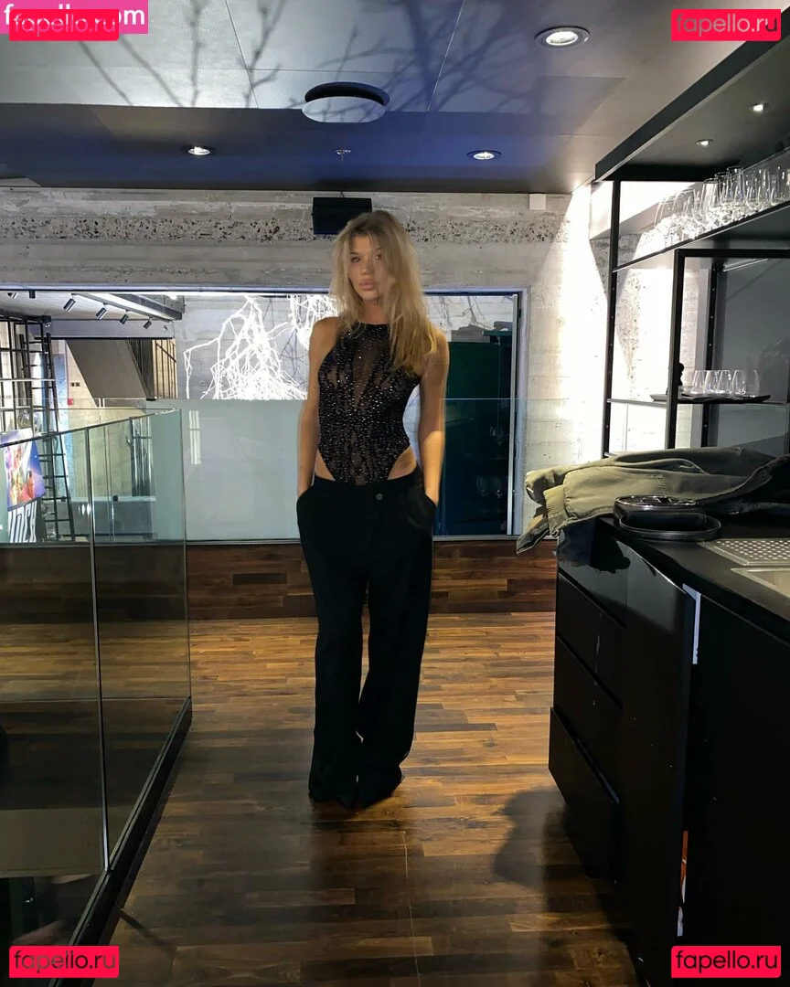 Linea Sindt Onlyfans Photo Gallery 