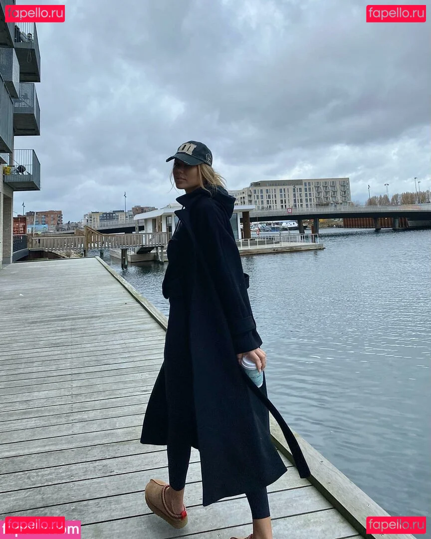 Linea Sindt Onlyfans Photo Gallery 