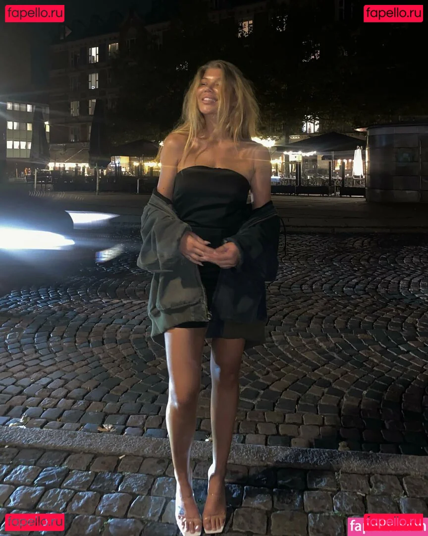 Linea Sindt Onlyfans Photo Gallery 