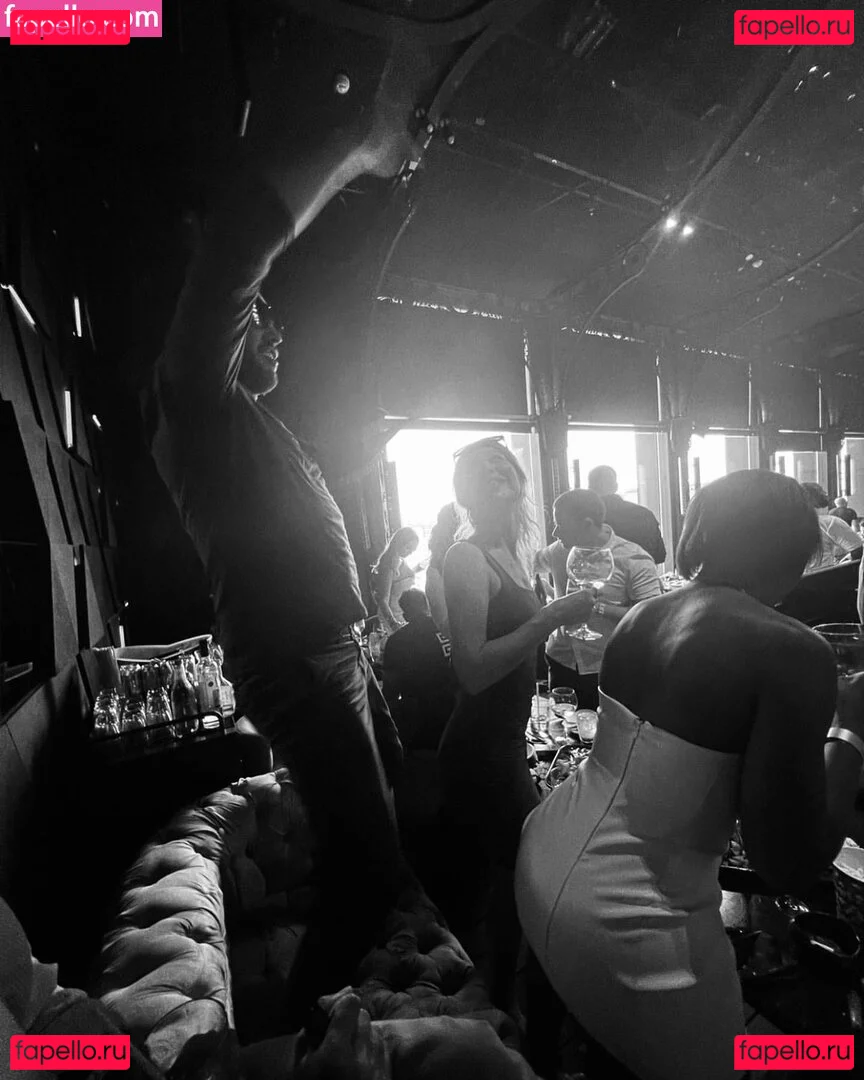 Linea Sindt Onlyfans Photo Gallery 