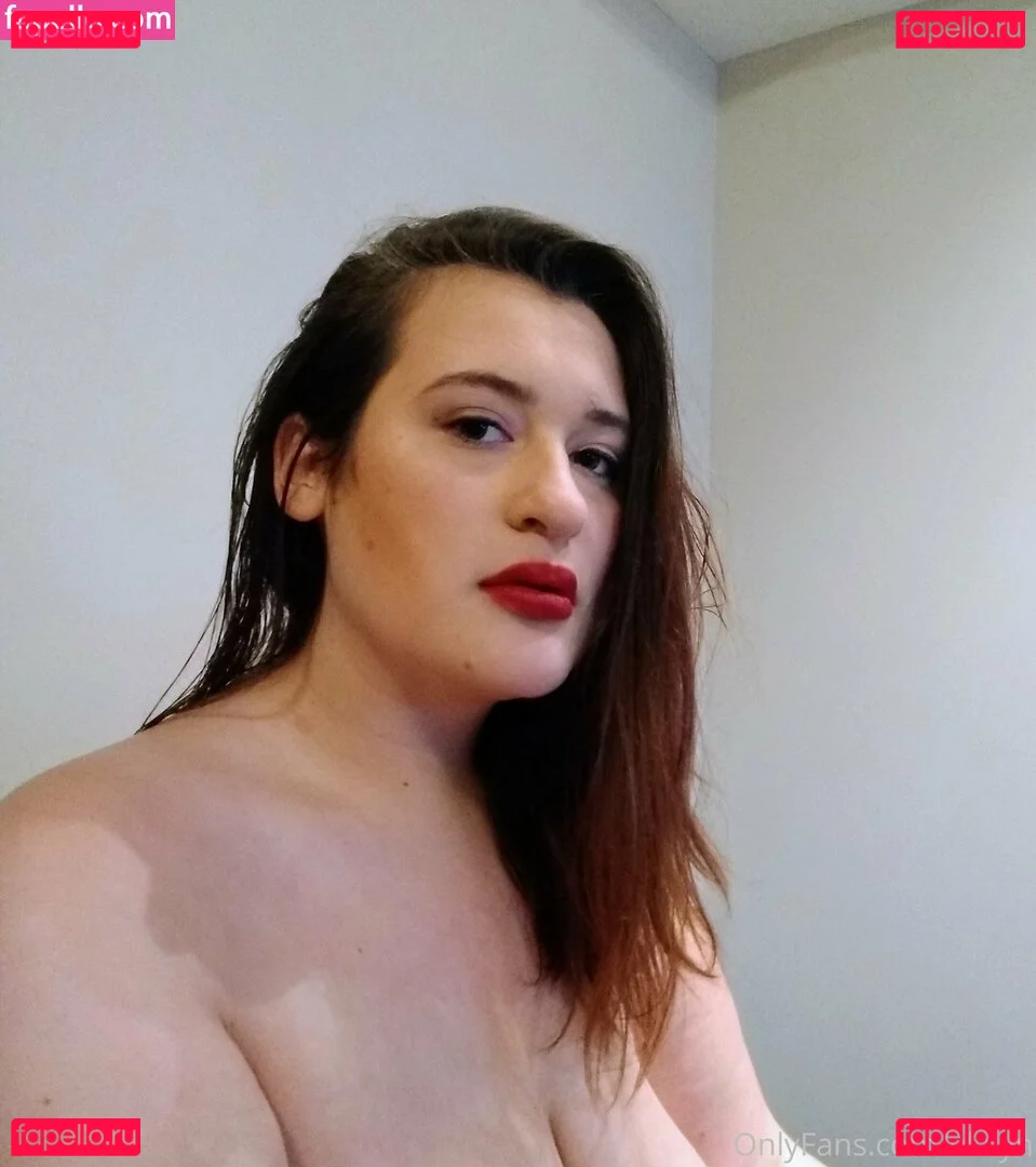 evelynmusefree Onlyfans Photo Gallery 