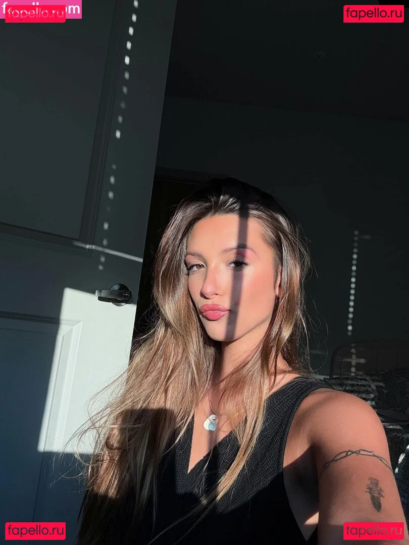 itsleahblack Onlyfans Photo Gallery 