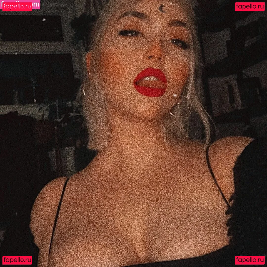 Bambi.Amby Onlyfans Photo Gallery 