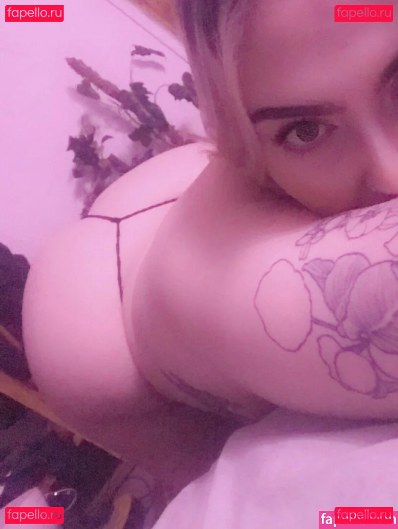 Bambi.Amby Onlyfans Photo Gallery 