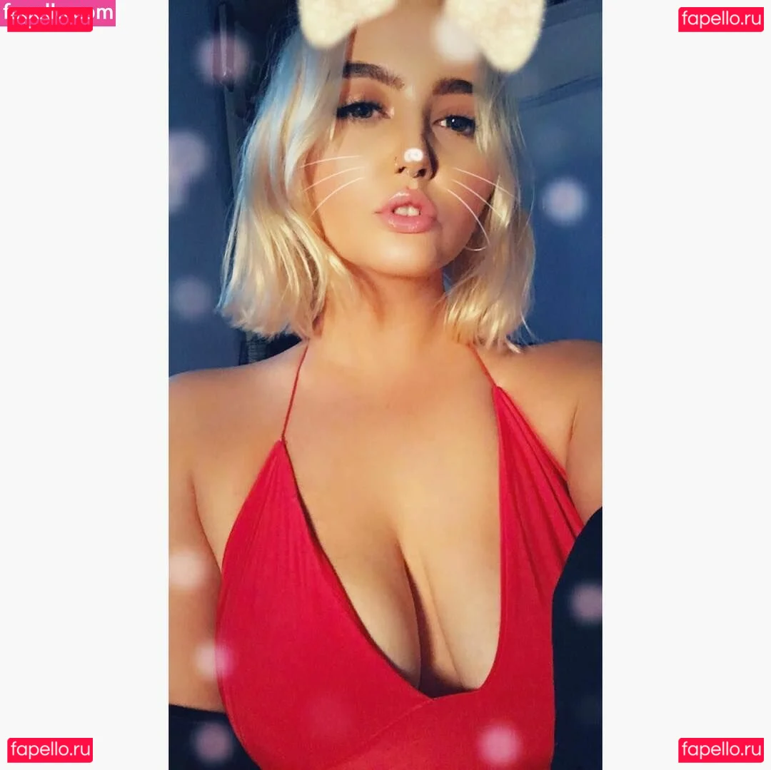 Bambi.Amby Onlyfans Photo Gallery 