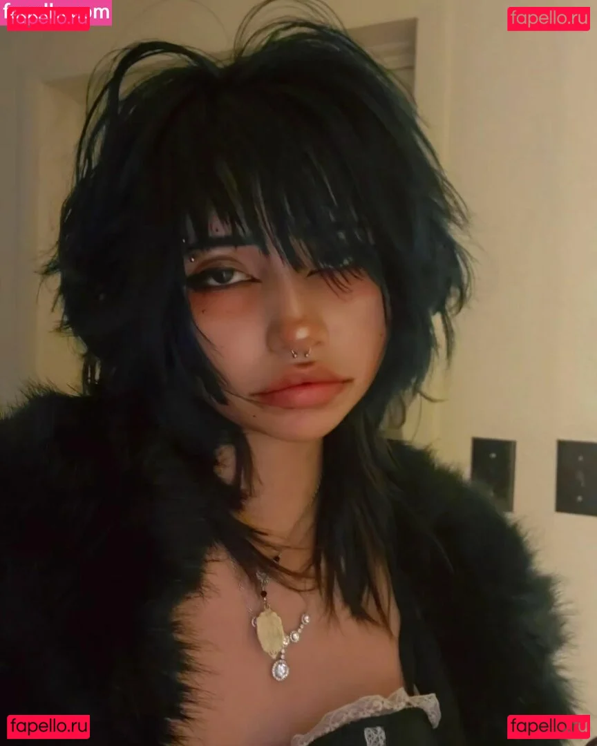 kinsathic Onlyfans Photo Gallery 