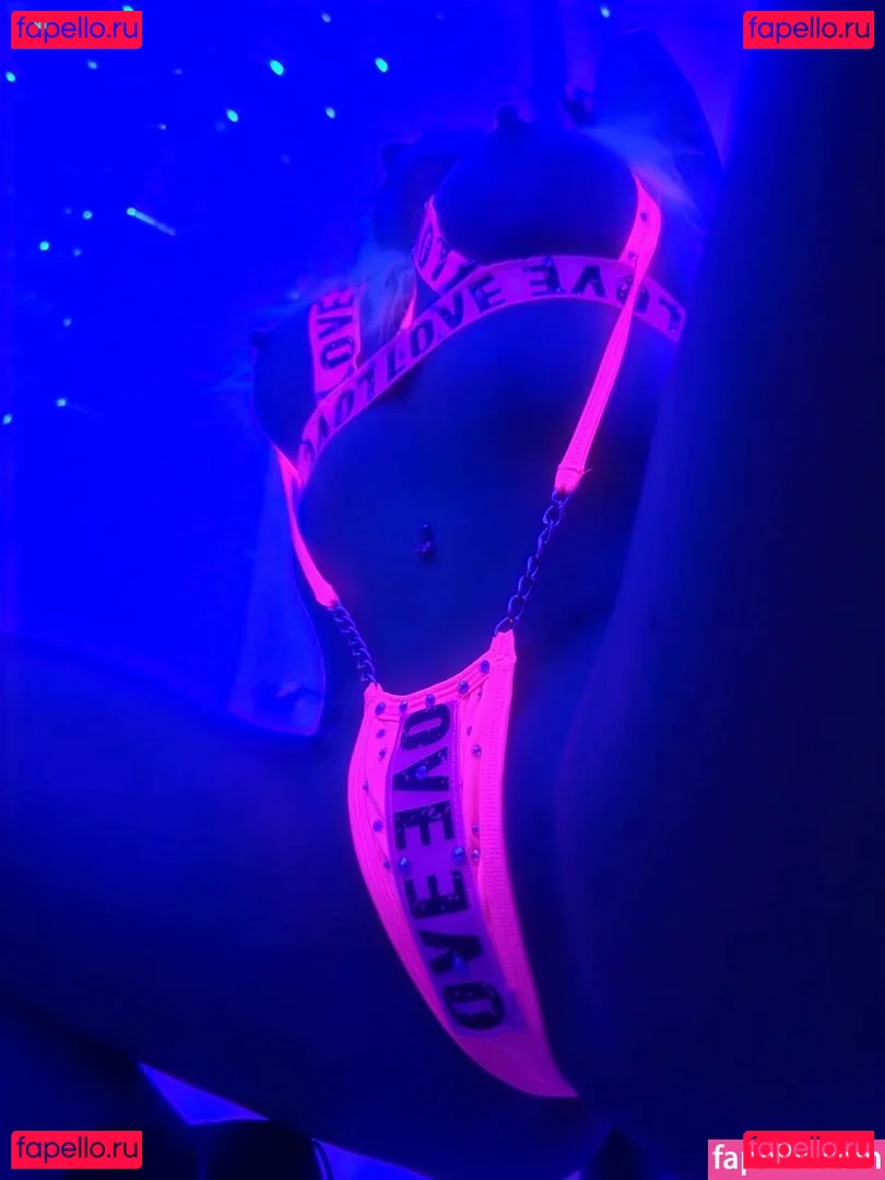 Vanessas Evolution Onlyfans Photo Gallery 