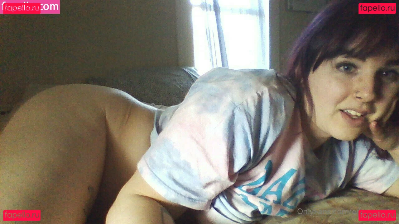 eileencrowe Onlyfans Photo Gallery 