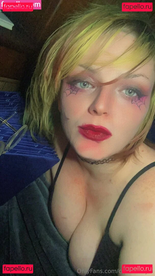 cosmicleah Onlyfans Photo Gallery 